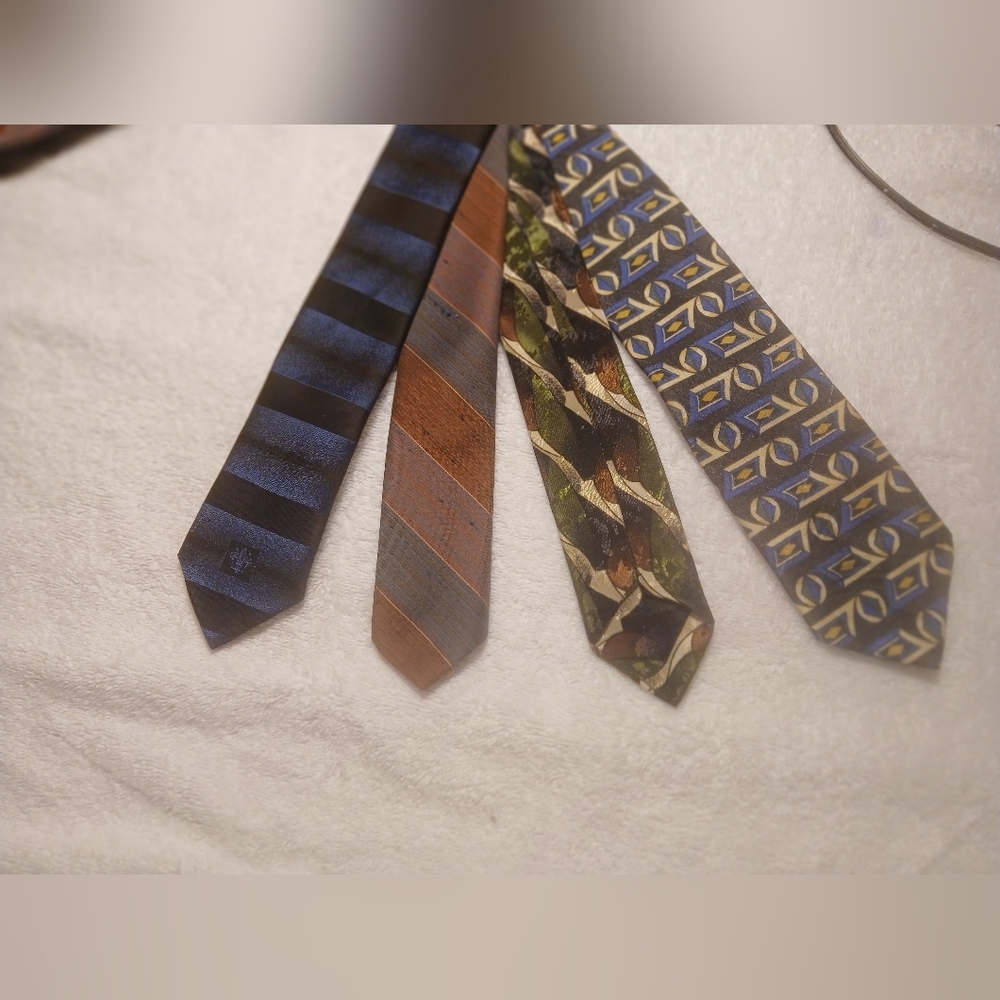 4 Vintage Narrow Neckties